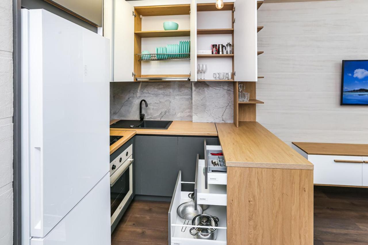 צ'יסינאו Double Skyhouse Exclusive Apartments מראה חיצוני תמונה