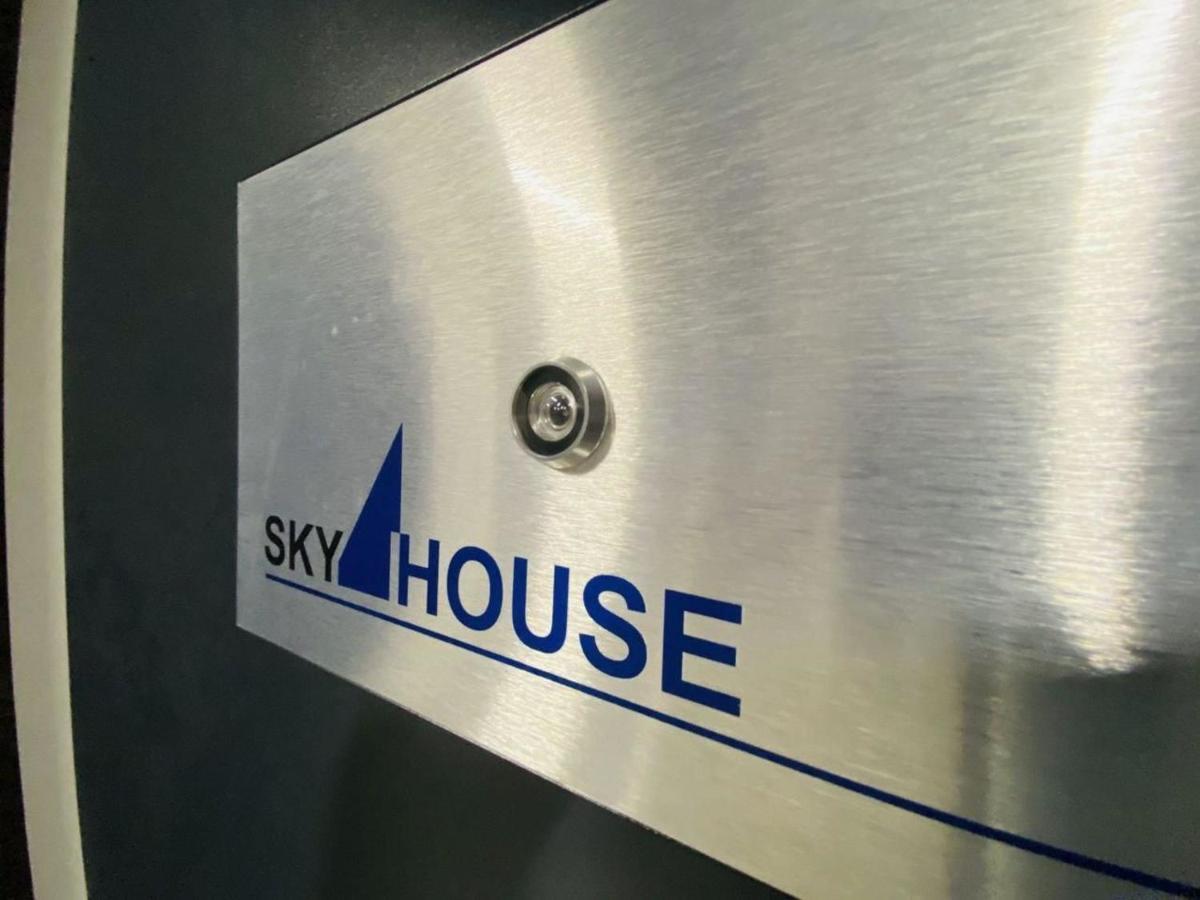 צ'יסינאו Double Skyhouse Exclusive Apartments מראה חיצוני תמונה